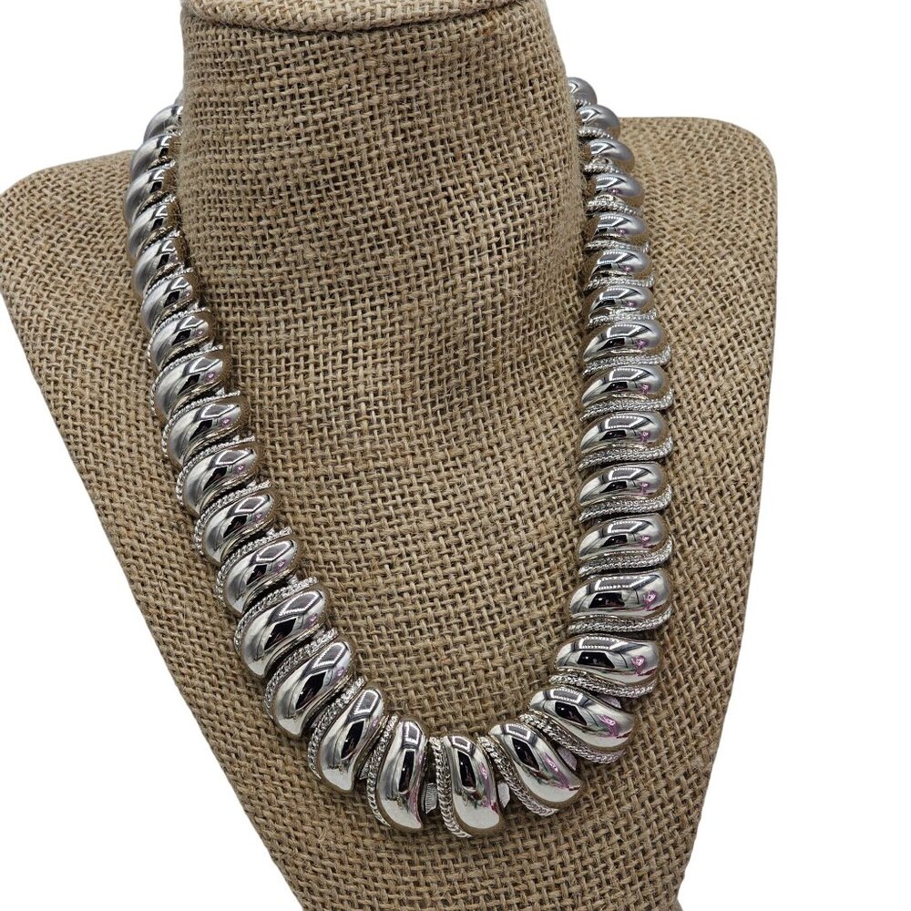 Vintage Napier Silver-Tone Chunky Statement Necklace With Textured Links & Fold-